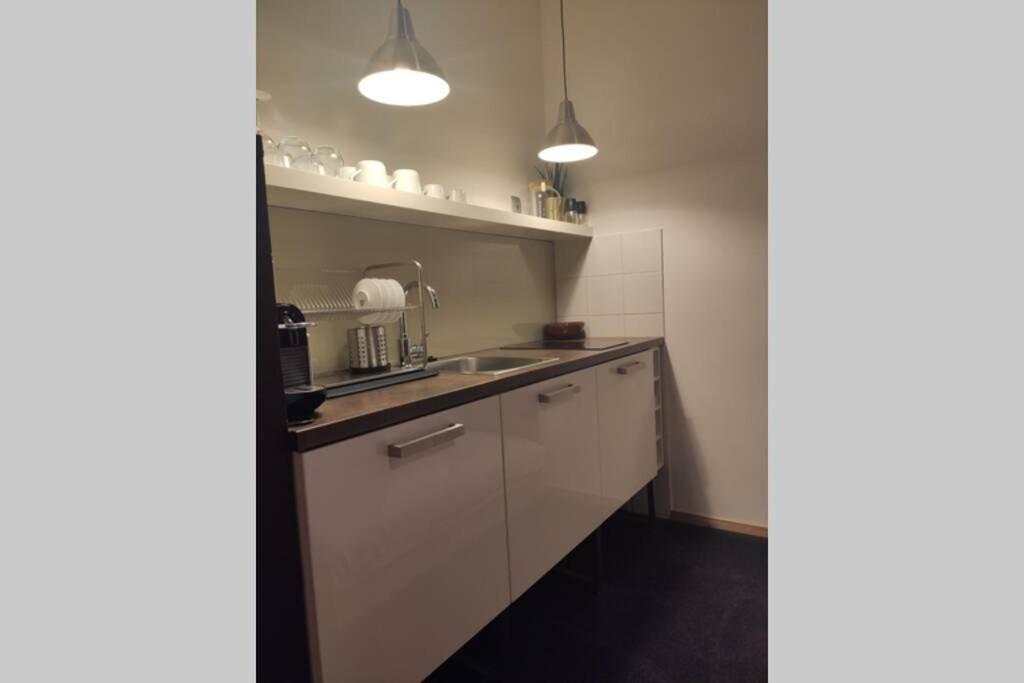 פטוי Studio Apartment "Iris" מראה חיצוני תמונה