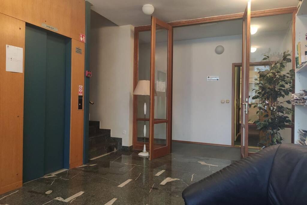 פטוי Studio Apartment "Iris" מראה חיצוני תמונה